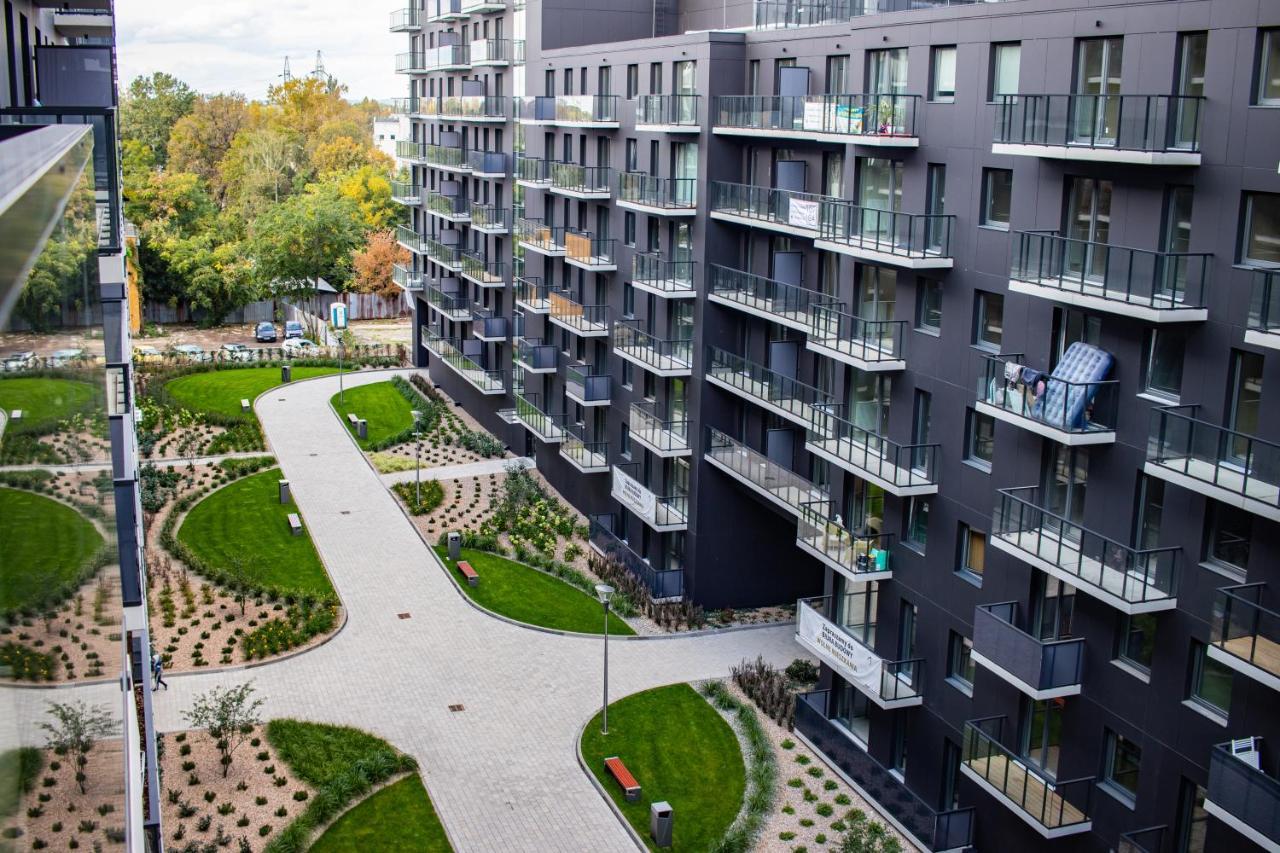 Urban Space Apartament 80 - Free Parking Wrocław Buitenkant foto
